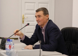 Зампред думы Ставрополья Александр Кузьмин ответит в прямом эфире на вопросы «Блокнота Ставрополя» Зампред думы Ставрополья Александр Кузьмин ответит в прямом эфире на вопросы «Блокнота Ставрополя»