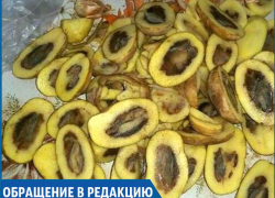 "Вот такой вот "свежий урожай" продают в известных магазинах" - жительница Михайловска "Вот такой вот "свежий урожай" продают в известных магазинах" - жительница Михайловска