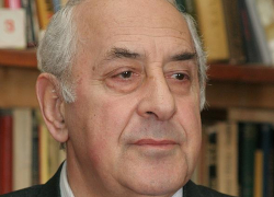 Лица города Ставрополя: Владимир Аллахвердов уже 56 лет играет в Ставропольском академическом театре драмы Лица города Ставрополя: Владимир Аллахвердов уже 56 лет играет в Ставропольском академическом театре драмы