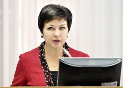 «Впервые «пробит потолок» в 100 млрд рублей», — глава ставропольского минфина о краевом бюджете «Впервые «пробит потолок» в 100 млрд рублей», — глава ставропольского минфина о краевом бюджете