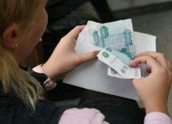 "Белую" зарплату ниже прожиточного минимума платят жителям Ставрополя 200 коммерческих фирм "Белую" зарплату ниже прожиточного минимума платят жителям Ставрополя 200 коммерческих фирм