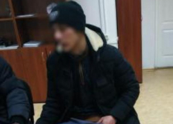 Следователи нашли парня, убившего молотком 49-летнего таксиста на Ставрополье Следователи нашли парня, убившего молотком 49-летнего таксиста на Ставрополье
