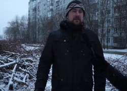 По документам вырубили сухие тополя, но тут были ясени и фруктовые деревья, - общественник из Ставрополя По документам вырубили сухие тополя, но тут были ясени и фруктовые деревья, - общественник из Ставрополя