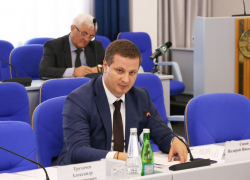 СМИ сообщили об отставке министра экономразвития Ставрополья Валерия Сизова СМИ сообщили об отставке министра экономразвития Ставрополья Валерия Сизова