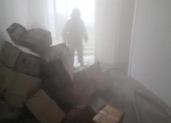 Причиной задымления в райбольнице села Александровского могло стать оплавление плафона Причиной задымления в райбольнице села Александровского могло стать оплавление плафона