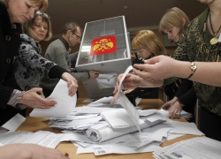 Массовая госпитализация председателей избирательных участков началась в Черкесске во время подсчета голосов Массовая госпитализация председателей избирательных участков началась в Черкесске во время подсчета голосов