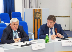 Ставропольский депутат Иван Киц, чей родственник насмерть сбил ребенка, практически не упоминается на думе Ставропольский депутат Иван Киц, чей родственник насмерть сбил ребенка, практически не упоминается на думе