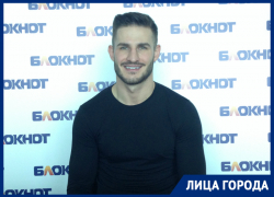 «Творчество не имеет границ» - ставропольский пилонист Олег Кольвах «Творчество не имеет границ» - ставропольский пилонист Олег Кольвах
