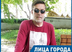 Необычный ставропольский стоматолог лечит музыкой и пишет своим пациентам рассказы Необычный ставропольский стоматолог лечит музыкой и пишет своим пациентам рассказы