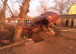 В Пятигорске в тройной аварии погибла женщина В Пятигорске в тройной аварии погибла женщина