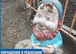 "Дети и внуки нашей администрации, видимо, не посещают этот парк", - ставропольчанка о старой детской площадке в городском парке Светлограда "Дети и внуки нашей администрации, видимо, не посещают этот парк", - ставропольчанка о старой детской площадке в городском парке Светлограда