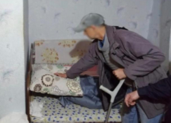 На Ставрополье мужчина пытался убить свою 79-летнюю мать из-за наследства На Ставрополье мужчина пытался убить свою 79-летнюю мать из-за наследства