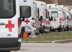 Cотрудники скорой помощи в Ипатовском горокруге отправлены на карантин Cотрудники скорой помощи в Ипатовском горокруге отправлены на карантин