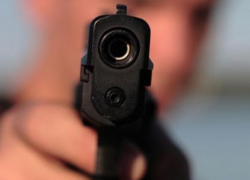 На горе Бештау в Пятигорске мужчина угрожал женщине пистолетом На горе Бештау в Пятигорске мужчина угрожал женщине пистолетом