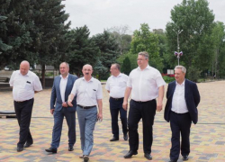 Школы Ставрополья будут отремонтированы в течение пяти лет Школы Ставрополья будут отремонтированы в течение пяти лет