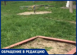 «Постройте детям нормальную детскую площадку!» - призывает власть жительница Ставрополя «Постройте детям нормальную детскую площадку!» - призывает власть жительница Ставрополя
