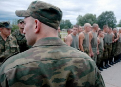 Военному дали два года тюрьмы за «дедовщину» Военному дали два года тюрьмы за «дедовщину»