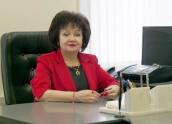 Лица города Ставрополя: Татьяна Юрьевна уже 29 лет объявляет молодоженов Ставрополья мужем и женой Лица города Ставрополя: Татьяна Юрьевна уже 29 лет объявляет молодоженов Ставрополья мужем и женой