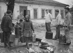 Нацисты тайно расстреливали людей, пытаясь превратить регион в «кавказскую Швейцарию» Нацисты тайно расстреливали людей, пытаясь превратить регион в «кавказскую Швейцарию»