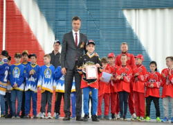 На Ставрополье прошел детский хоккейный турнир На Ставрополье прошел детский хоккейный турнир