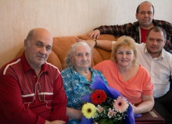 Жительница Ставрополя отпраздновала 100-летний юбилей Жительница Ставрополя отпраздновала 100-летний юбилей