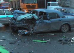 В Ставропольском крае произошло ДТП с участием трех автомобилей В Ставропольском крае произошло ДТП с участием трех автомобилей