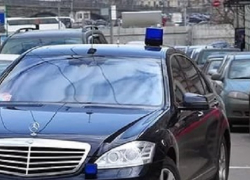 Почти три миллиона рублей потратят из бюджета Ставрополья на автомобиль для правительства Почти три миллиона рублей потратят из бюджета Ставрополья на автомобиль для правительства