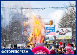 Масленица наша - нет тебя краше: ставропольцы проводили зиму в парке Победы Масленица наша - нет тебя краше: ставропольцы проводили зиму в парке Победы