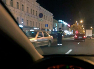 «Встречка» в центре Ставрополя шокировала сотрудника ГАИ «Встречка» в центре Ставрополя шокировала сотрудника ГАИ