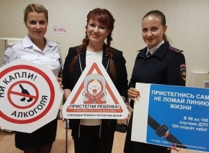 Знаменитые КВН-щики попросили жителей и гостей КМВ не пить за рулем Знаменитые КВН-щики попросили жителей и гостей КМВ не пить за рулем