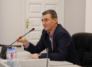 Зампред думы Ставрополья Александр Кузьмин ответит в прямом эфире на вопросы «Блокнота Ставрополя» Зампред думы Ставрополья Александр Кузьмин ответит в прямом эфире на вопросы «Блокнота Ставрополя»