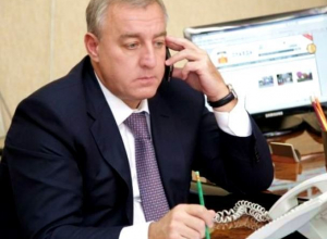 Лев Травнев поменял должность главы Пятигорска на предвыборную президентскую кампанию Лев Травнев поменял должность главы Пятигорска на предвыборную президентскую кампанию