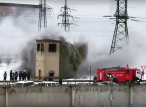 Из-за сгоревшего электрокабеля между ГРЭС и азотным заводом в Невинномысске возникли перебои с водой Из-за сгоревшего электрокабеля между ГРЭС и азотным заводом в Невинномысске возникли перебои с водой