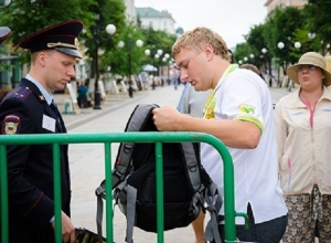 «Уголовкой» пригрозили тем, кто пронесет алкоголь на праздничные мероприятия в День города в Ставрополе «Уголовкой» пригрозили тем, кто пронесет алкоголь на праздничные мероприятия в День города в Ставрополе