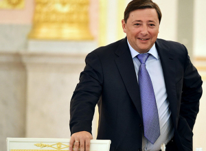 Хлопонин хочет ввести монополию на минеральную воду «Ессентуки», производимую на Ставрополье Хлопонин хочет ввести монополию на минеральную воду «Ессентуки», производимую на Ставрополье