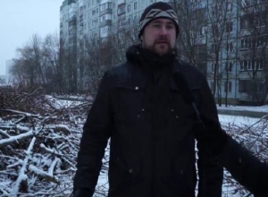 По документам вырубили сухие тополя, но тут были ясени и фруктовые деревья, - общественник из Ставрополя По документам вырубили сухие тополя, но тут были ясени и фруктовые деревья, - общественник из Ставрополя