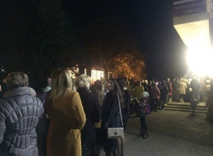 «Окультуриванием» назвали огромную очередь в филармонию в Кисловодске «Окультуриванием» назвали огромную очередь в филармонию в Кисловодске
