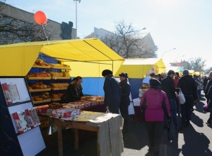 Ставропольские власти рассказали, когда пройдет первая продуктовая ярмарка в 2018 году Ставропольские власти рассказали, когда пройдет первая продуктовая ярмарка в 2018 году