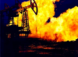 Один человек погиб и еще двое попали в больницу после пожара на нефтяной скважине на Ставрополье Один человек погиб и еще двое попали в больницу после пожара на нефтяной скважине на Ставрополье