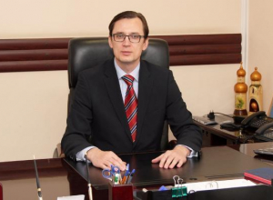 Новым главой Железноводска стал экс-мэр Георгиевска Евгений Моисеев Новым главой Железноводска стал экс-мэр Георгиевска Евгений Моисеев