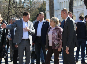 Валентина Матвиенко осталась недовольна свалкой и отсутствием современного кинотеатра в Кисловодске Валентина Матвиенко осталась недовольна свалкой и отсутствием современного кинотеатра в Кисловодске