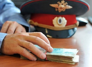 Полицейский за вознаграждение предоставлял сведения об умерших ритуальным фирмам на Ставрополье Полицейский за вознаграждение предоставлял сведения об умерших ритуальным фирмам на Ставрополье