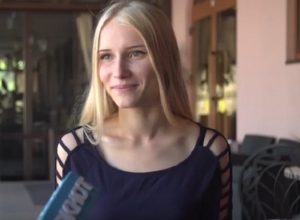 «Закончила школу и пошла работать, чтобы оплатить учебу», - участница «Мисс Блокнот» Анна Лутаева «Закончила школу и пошла работать, чтобы оплатить учебу», - участница «Мисс Блокнот» Анна Лутаева