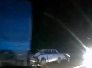 Оторвавшийся грузовой прицеп утроил аварию на Ставрополье Оторвавшийся грузовой прицеп утроил аварию на Ставрополье