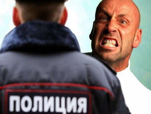 Несговорчивый водитель покусал сотрудника ГИБДД на Ставрополье Несговорчивый водитель покусал сотрудника ГИБДД на Ставрополье
