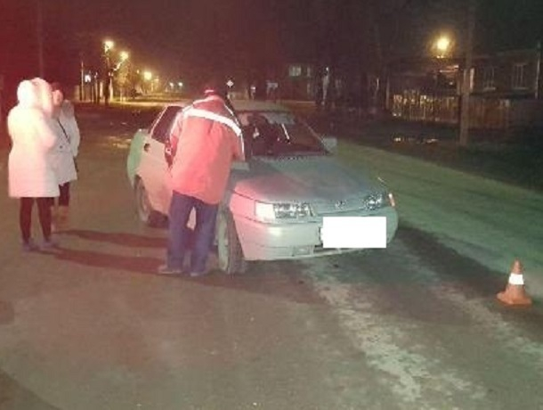 Женщина-пешеход погибла под колесами ВАЗа на Ставрополье Женщина-пешеход погибла под колесами ВАЗа на Ставрополье