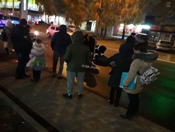 Женщину-нарушительницу сбила легковушка в Ставрополе Женщину-нарушительницу сбила легковушка в Ставрополе