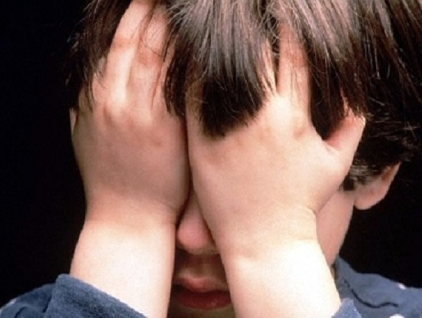 Мужчина изнасиловал 7-летнего сына знакомых в Ставропольском крае Мужчина изнасиловал 7-летнего сына знакомых в Ставропольском крае