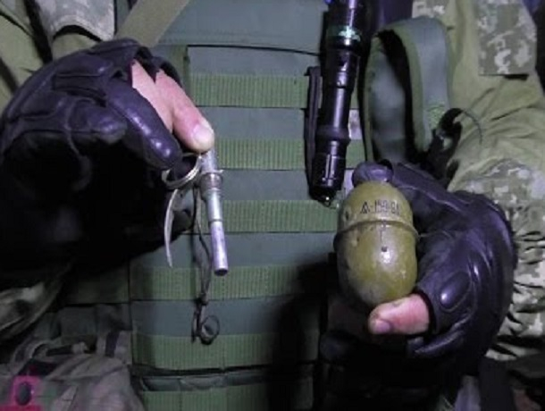 На кладбище в Ставрополе отыскали боеприпасы На кладбище в Ставрополе отыскали боеприпасы