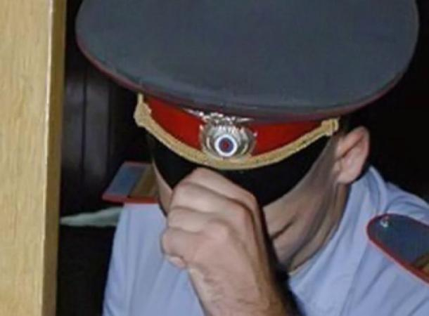 Полицейского обвиняют в получении взятки в Пятигорске Полицейского обвиняют в получении взятки в Пятигорске